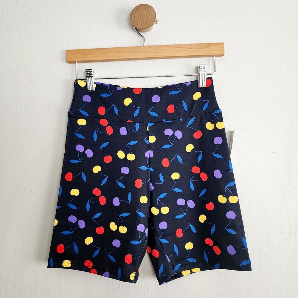 NWT ModCloth Blazing Cycle Trails High Waist Bike Shorts Black Cherry Print S